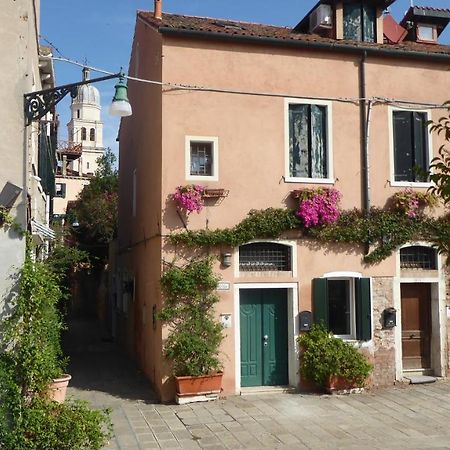 Sestiere Dorsoduro, A Due Passi Da Zattere Apartment Венеция Екстериор снимка