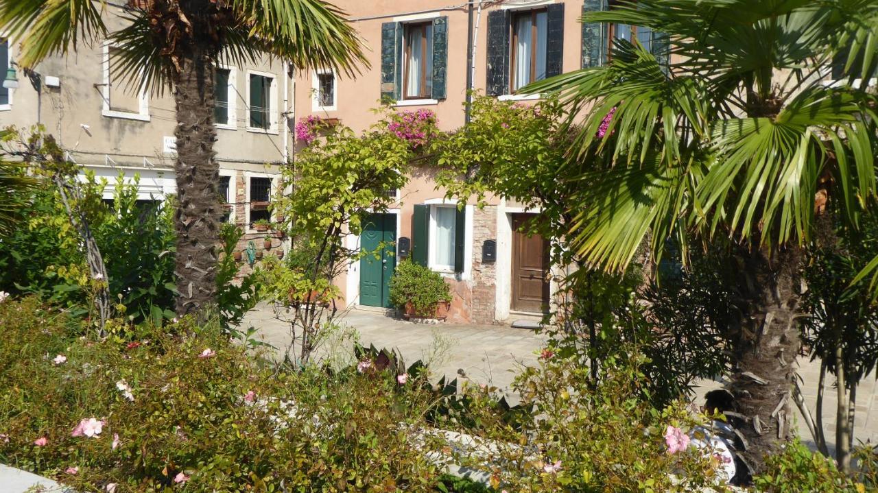 Sestiere Dorsoduro, A Due Passi Da Zattere Apartment Венеция Екстериор снимка